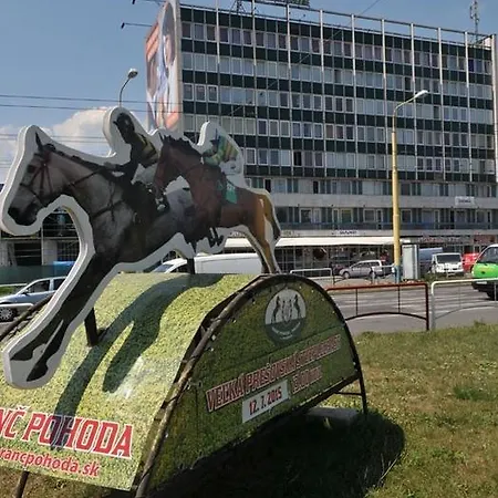 Apartmán Studia Saris *